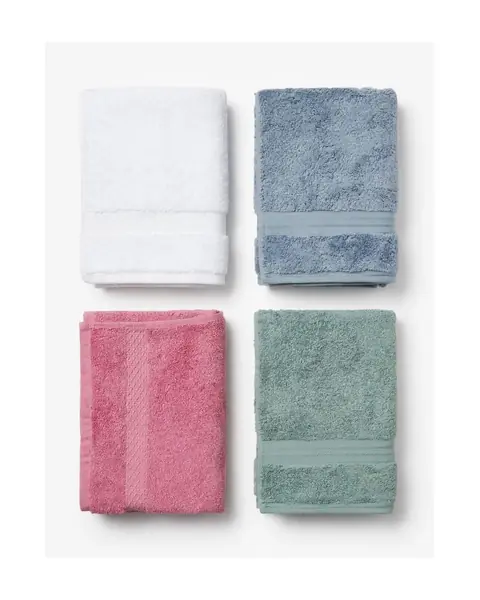 Face and hand towels in pastel colours