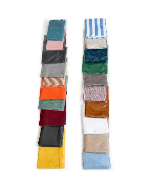 Colour range, stacked